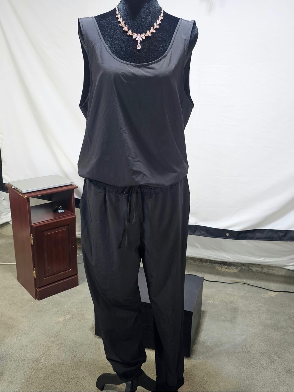 #454 Athleta Black Sleeveless Wrap-Back Jumpsuit Size 14 Drawstring Relaxed Fit